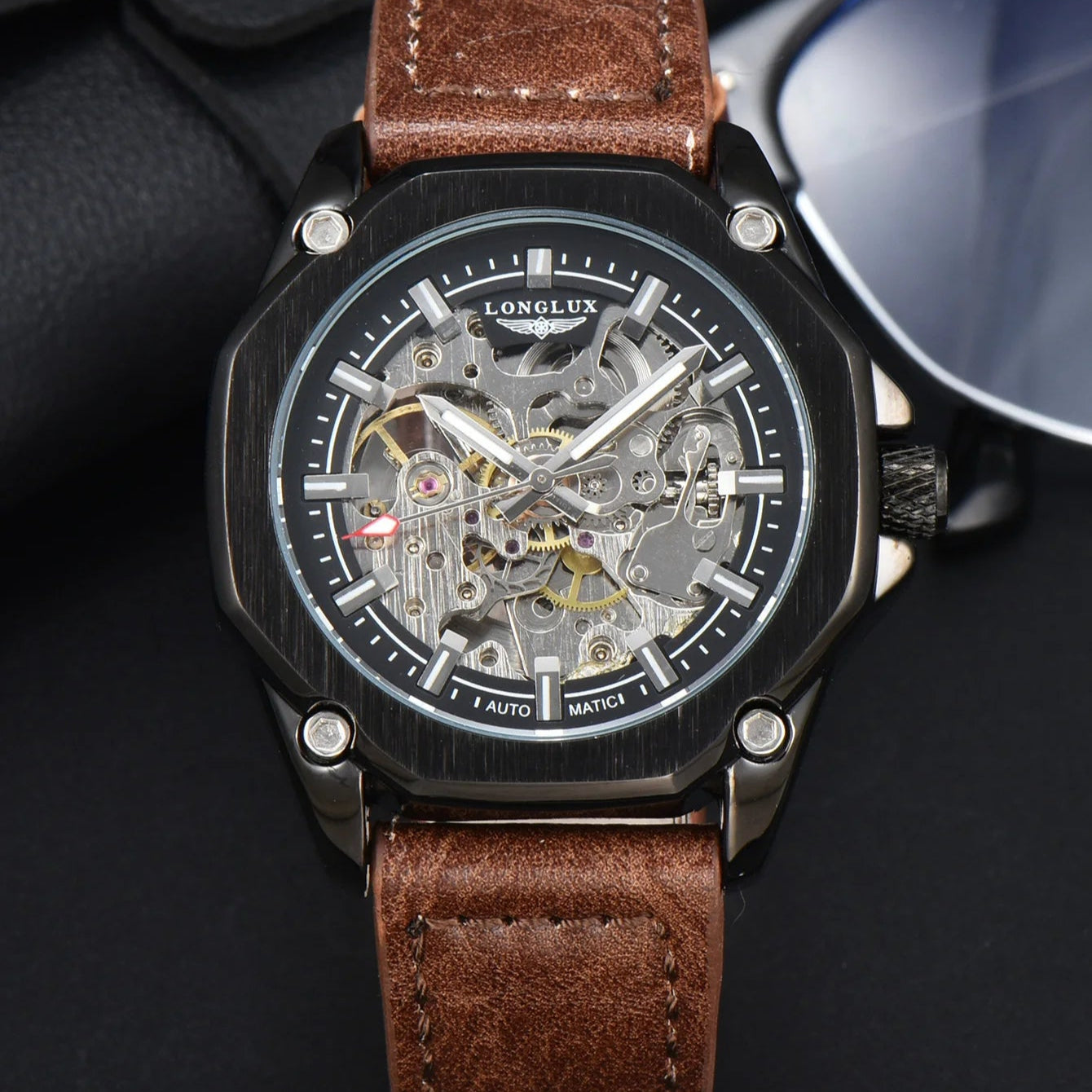 LONGLUX Spartan Leather