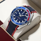 Men’s Waterproof Quartz Watch with Silicone Strap
