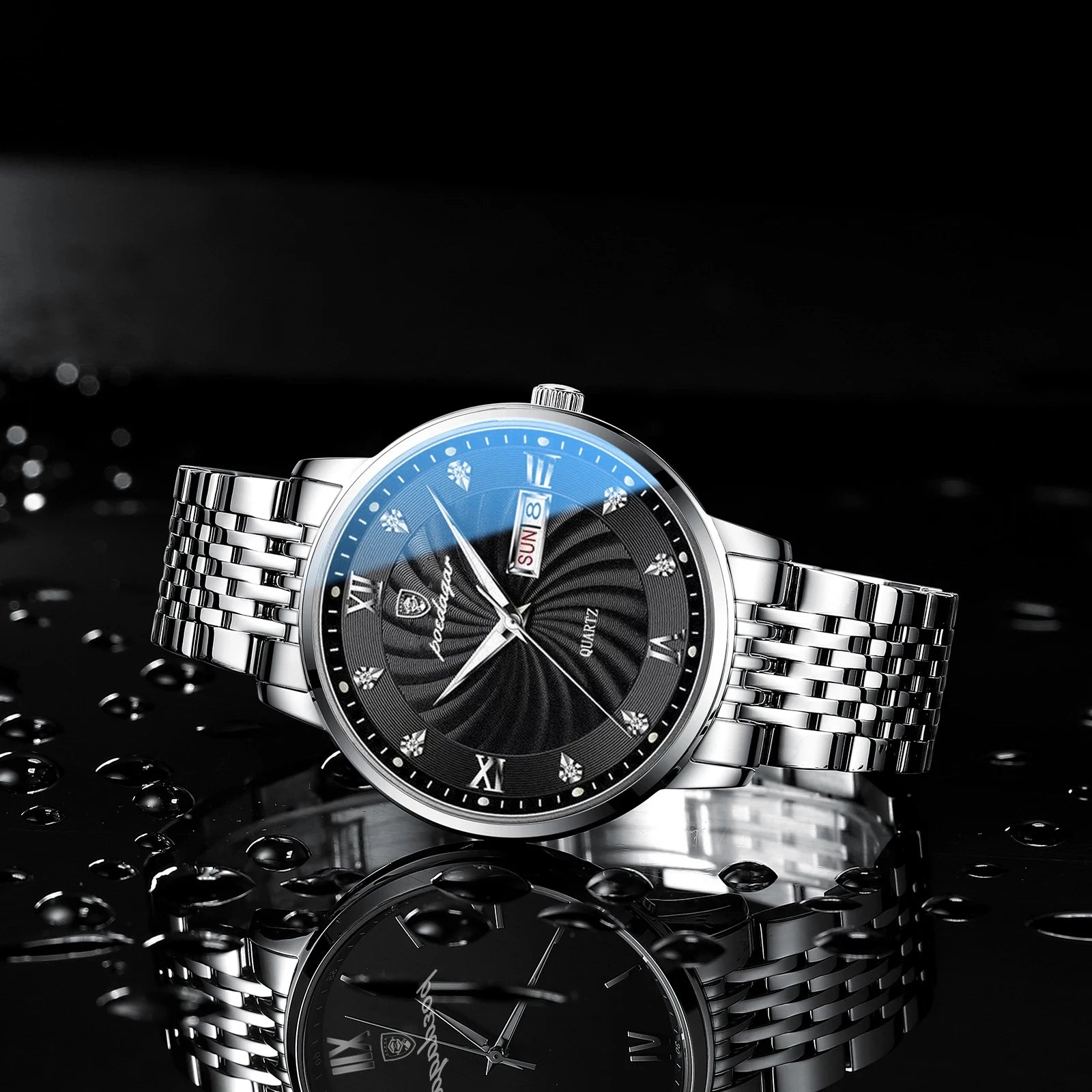 Two-tone quartz watch for men with black dial and stainless steel bracelet